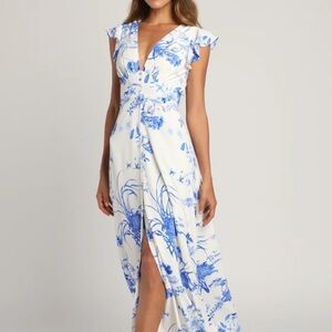Lulus Botanical Bliss White Floral Print Flutter Sleeve Maxi Dress Size Small